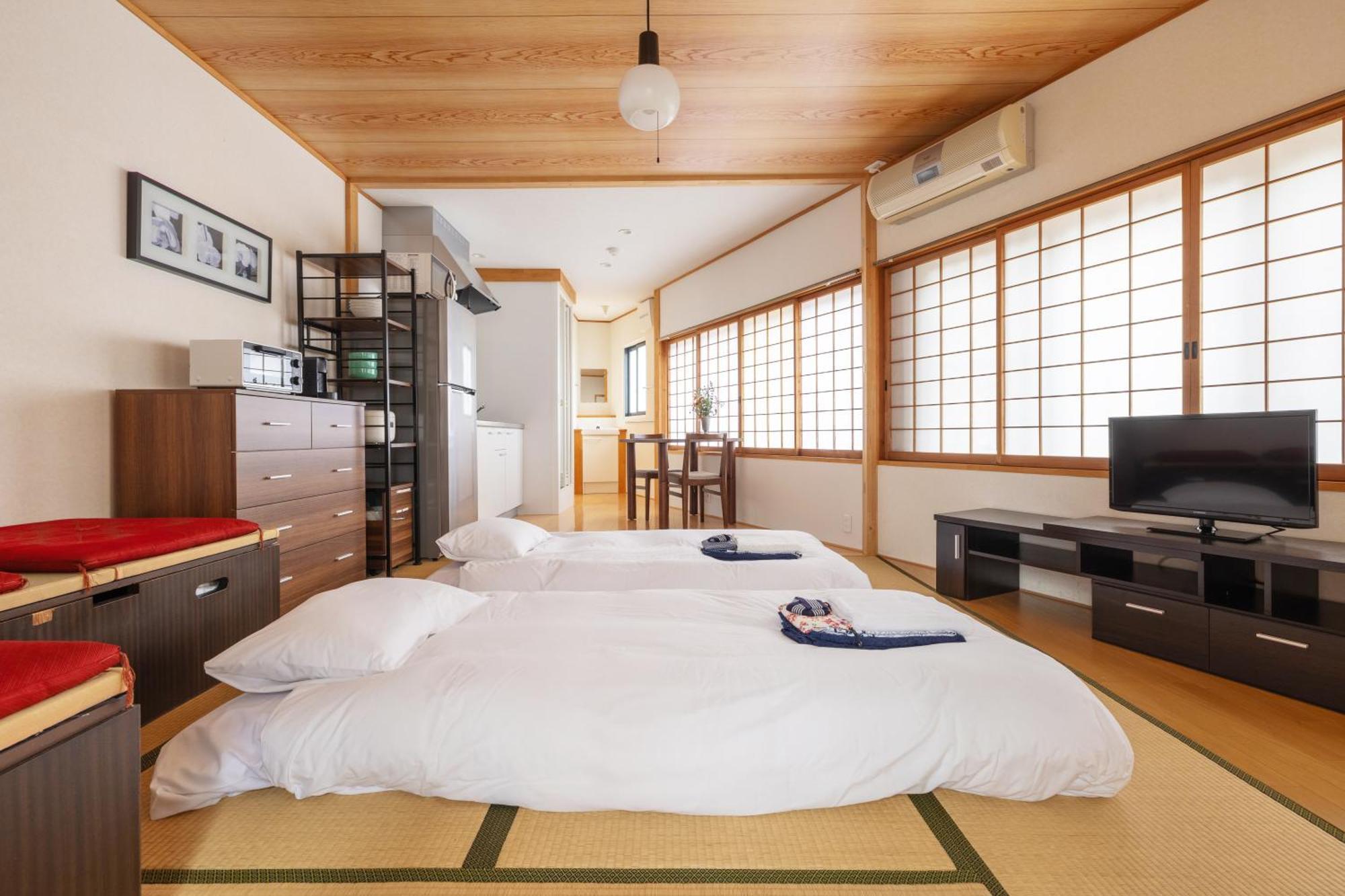 Corner House *