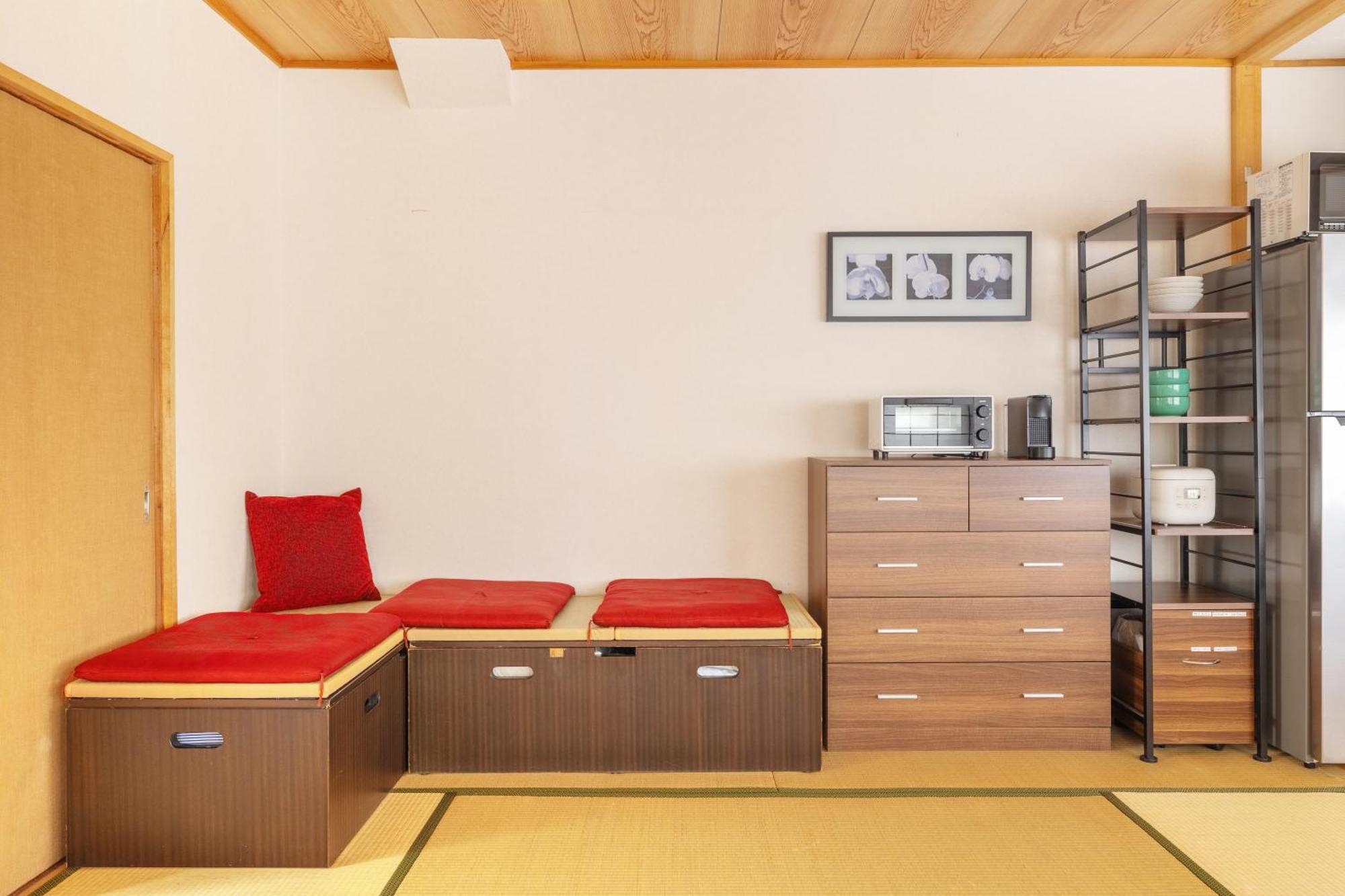 Corner House