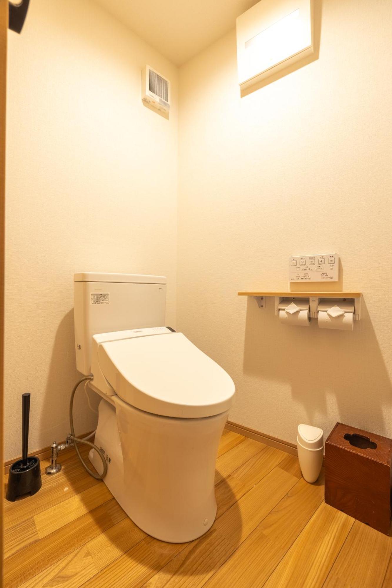 Corner House Apartment